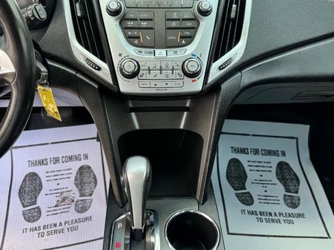 Used 2015 GMC Terrain SLT image 16