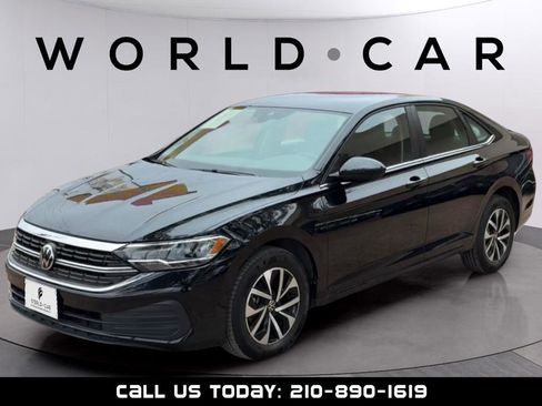 Used 2024 Volkswagen Jetta S image 3