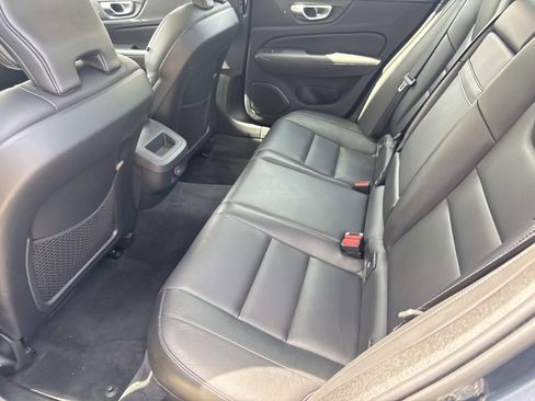 Used 2024 Volvo S60 B5 Core AWD/4WD image 11