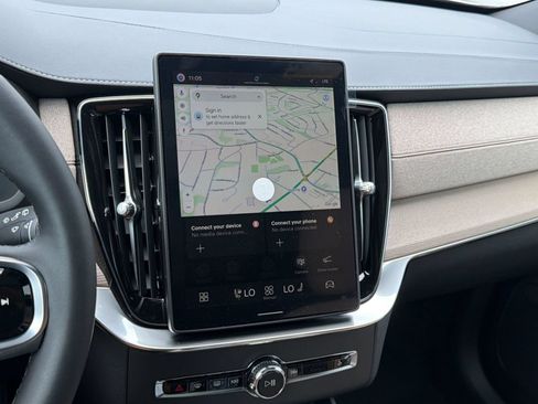 New 2026 Volvo XC90 B5 Core AWD/4WD image 16