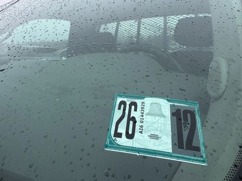 Used 2014 Chevrolet Silverado 2500 W/T w/ Snow Plow Prep Package image 16