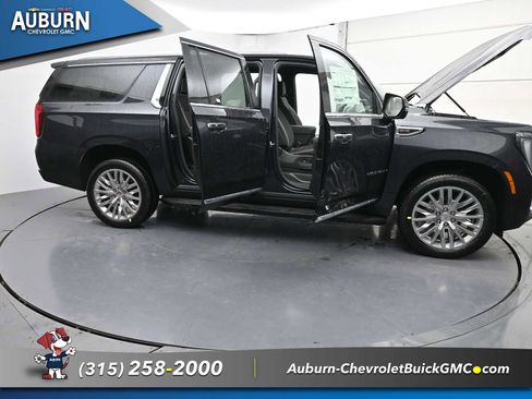 New 2026 GMC Yukon XL Elevation image 39