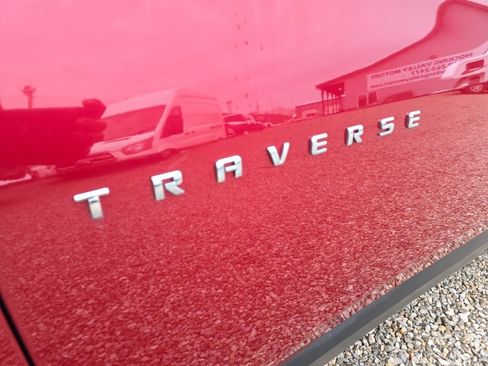 Used 2019 Chevrolet Traverse RS w/ LPO, Floor Liner Package image 7