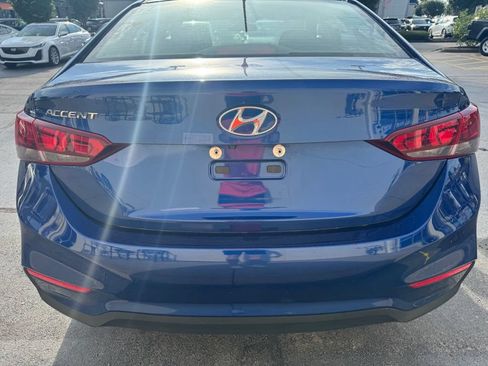 Used 2020 Hyundai Accent SE FWD image 4