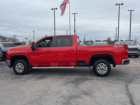 Used 2024 Chevrolet Silverado 2500 LT image 6