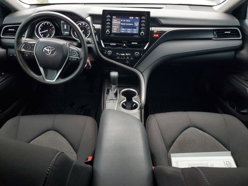 Certified 2022 Toyota Camry LE image 15