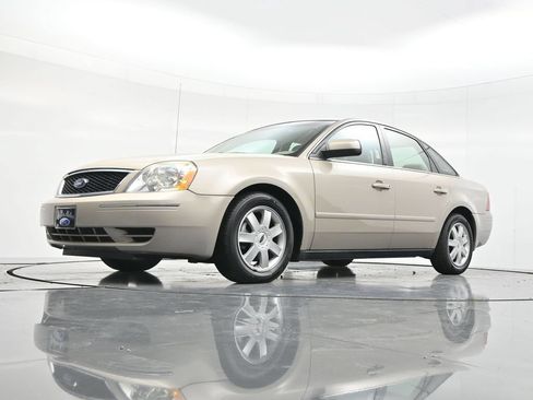 Used 2006 Ford Five Hundred SE FWD image 43