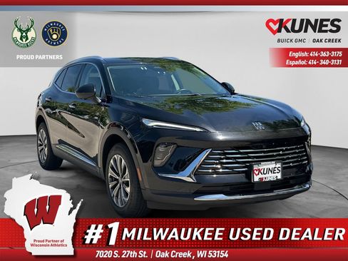 Used 2024 Buick Envision Preferred AWD/4WD image 1