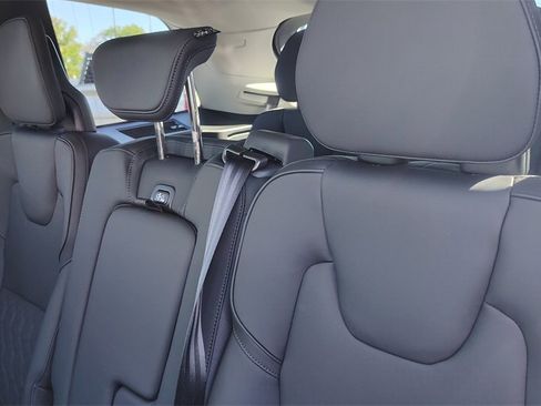 New 2026 Volvo XC90 B6 Plus w/ Protection Package Premier image 28