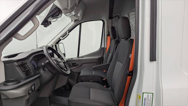 Used 2023 Ford E-Transit Medium Roof RWD image 14