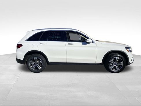 Used 2021 Mercedes-Benz GLC 300 4MATIC image 2