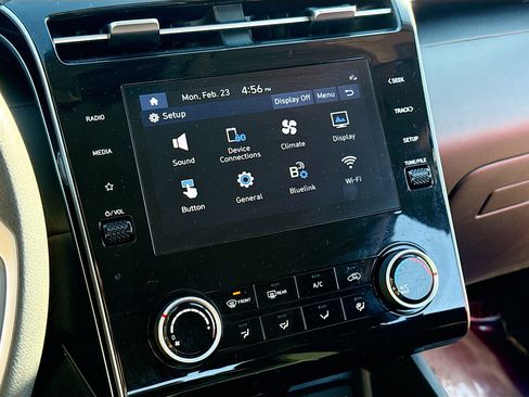 Certified 2023 Hyundai Tucson SEL w/ Winter Package image 10