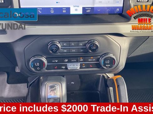 Used 2023 Ford Bronco Badlands image 22