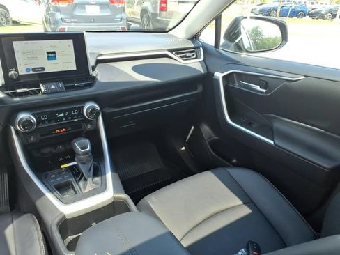 Used 2023 Toyota RAV4 XLE Premium FWD image 11