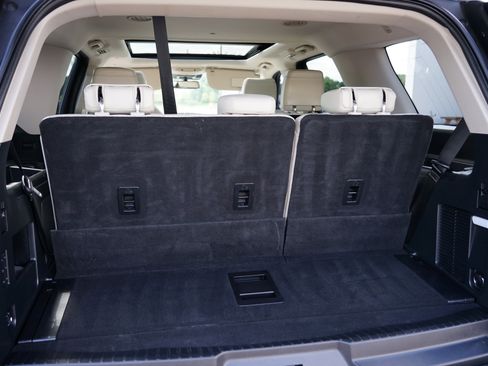 Used 2021 Ford Expedition Platinum image 34