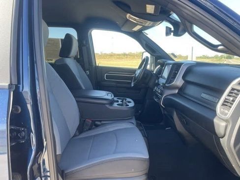 Used 2024 RAM 2500 Big Horn w/ Bed Utility Group image 38