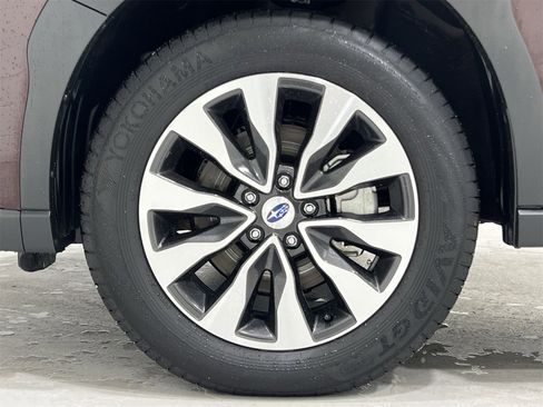 Certified 2024 Subaru Outback Limited image 10