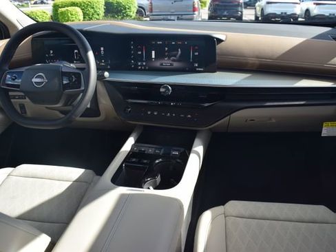 New 2026 Nissan Murano Platinum AWD/4WD image 13