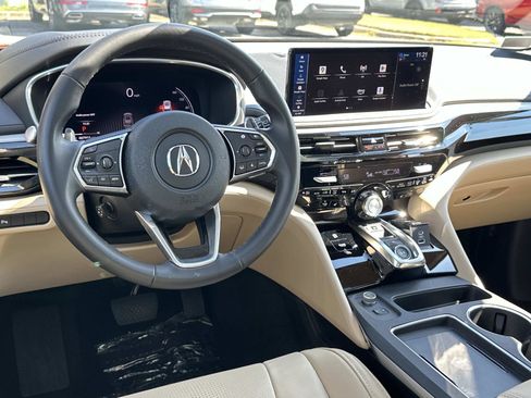 Certified 2025 Acura MDX SH-AWD w/ Technology Package image 22