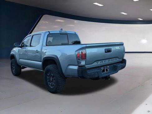 Used 2022 Toyota Tacoma TRD Off-Road image 5