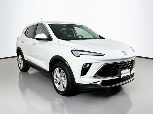 Used 2025 Buick Encore GX Preferred FWD image 4