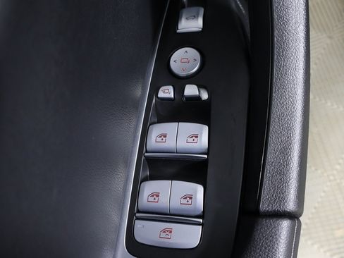 Used 2023 BMW X4 xDrive30i w/ Convenience Package image 35