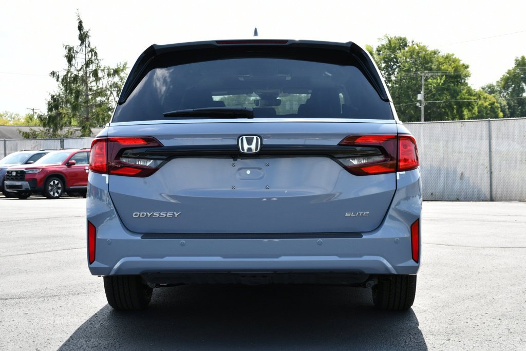 New 2027 Honda Odyssey Elite image 6