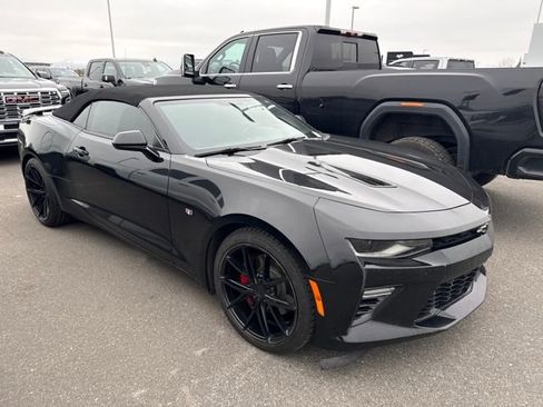 Used 2017 Chevrolet Camaro SS image 1