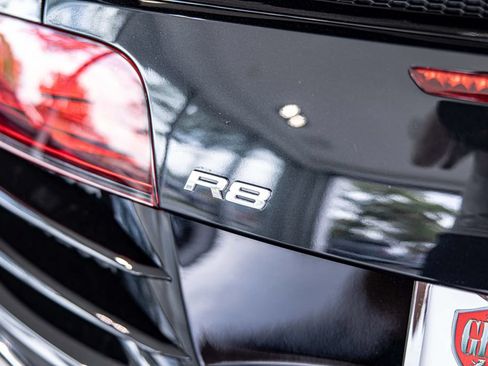Used 2012 Audi R8 V10 AWD/4WD image 16
