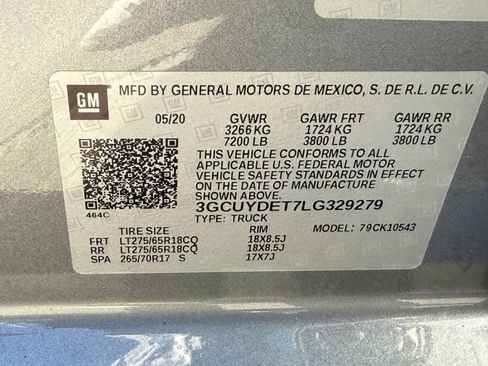 Used 2020 Chevrolet Silverado 1500 LT w/ Texas Edition image 32