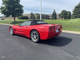 Used 2001 Chevrolet Corvette Convertible w/ Preferred Equipment Group2 RWD video 3