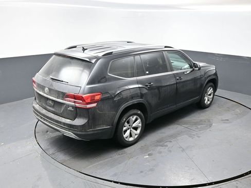 Used 2018 Volkswagen Atlas Launch Edition image 12