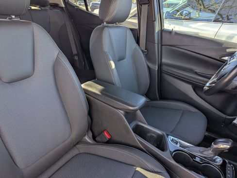 Used 2022 Buick Encore GX Preferred w/ Cold Weather Comfort Package image 6