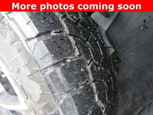 Used 2024 Jeep Compass Trailhawk AWD/4WD image 10