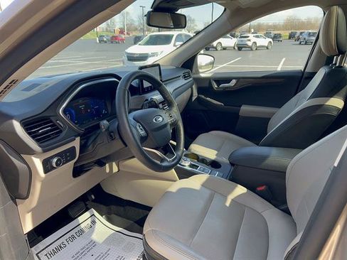 Used 2020 Ford Escape Titanium w/ Titanium Premium Package 2.0 image 13