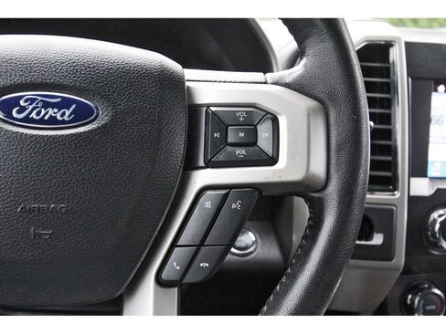 Used 2019 Ford F150 Lariat RWD image 17