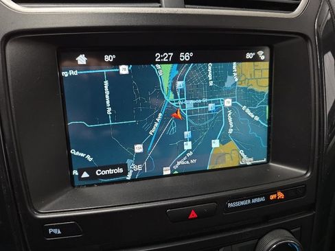 Used 2017 Ford Explorer XLT w/ Equipment Group 202A FWD image 24