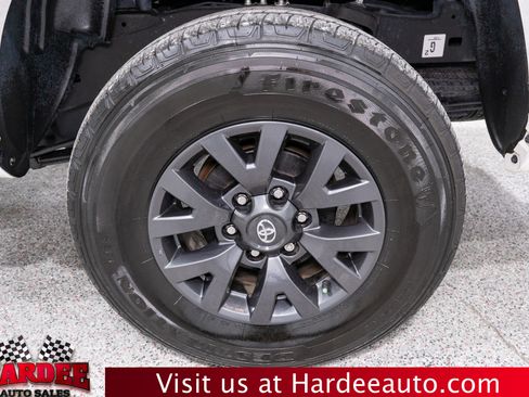 Used 2023 Toyota Tacoma SR5 w/ Technology Package image 10
