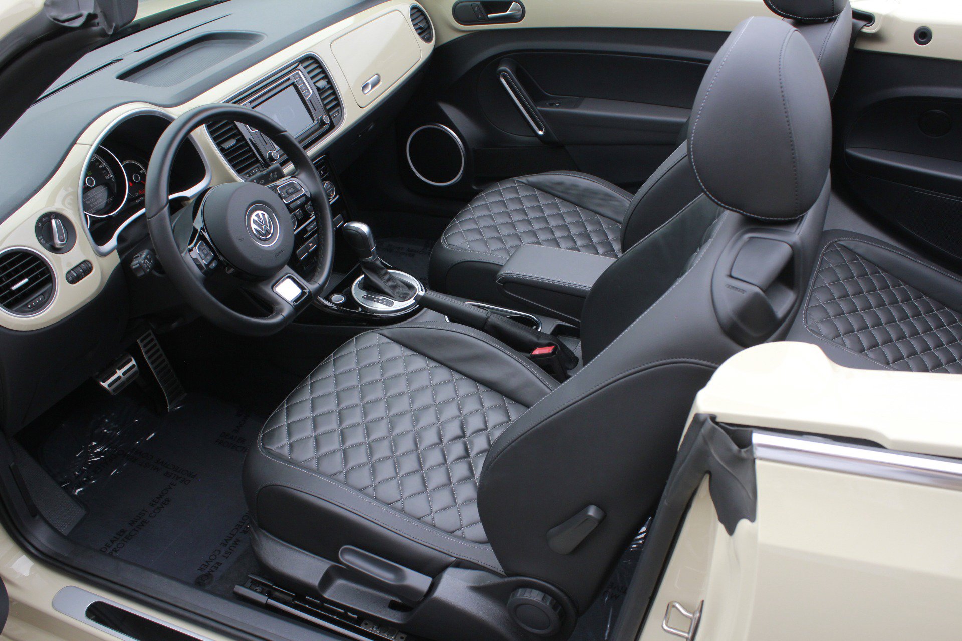 Used 2019 Volkswagen Beetle 2.0T S FWD image 46