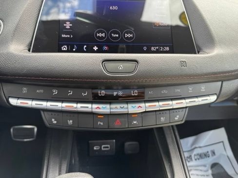 Used 2019 Cadillac XT4 Sport AWD/4WD image 31