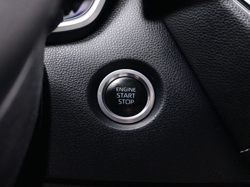 Used 2022 Toyota Corolla XSE FWD image 23