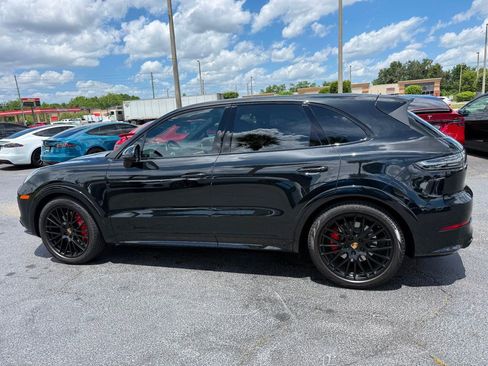 Used 2023 Porsche Cayenne GTS AWD/4WD image 8