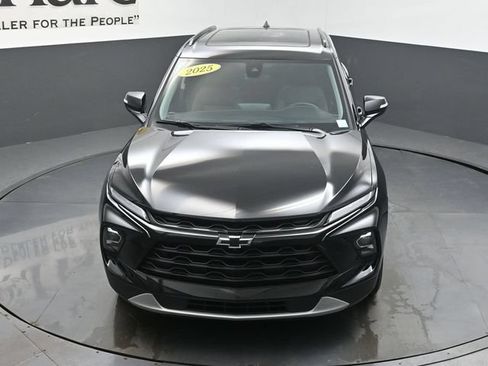 Used 2025 Chevrolet Blazer LT w/ Sound & Technology Package FWD image 61
