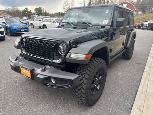 Used 2025 Jeep Wrangler Unlimited Sport S 4xe image 3