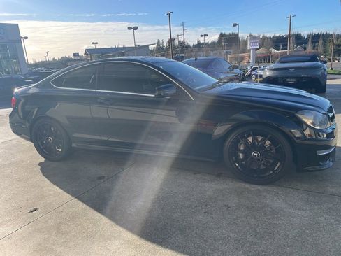 Used 2013 Mercedes-Benz C 63 AMG Coupe image 6