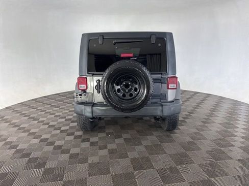 Used 2017 Jeep Wrangler Unlimited Sport w/ Quick Order Package 24S AWD/4WD image 6