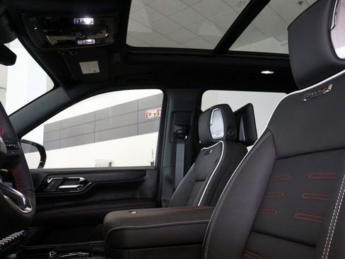 New 2026 GMC Yukon XL AT4 Ultimate image 39