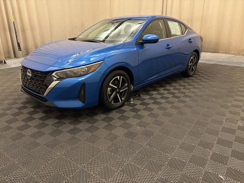 Used 2024 Nissan Sentra SV image 1