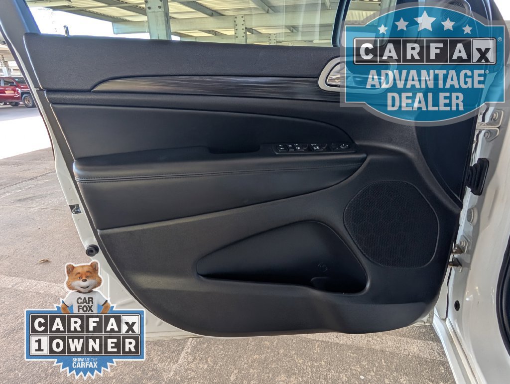 Used 2021 Jeep Grand Cherokee Laredo X RWD image 15