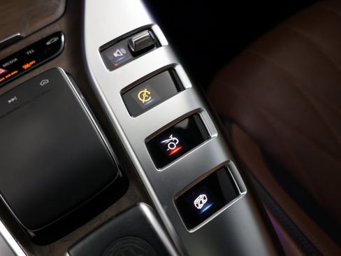 Used 2019 Mercedes-Benz AMG GT 53 w/ Driver Assistance Package image 31